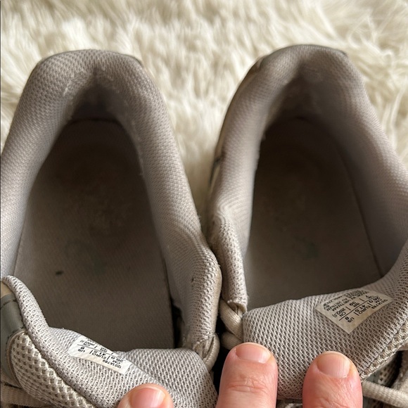 Asics Light Beige and Gray Running Shoes, GEL NYC, in cream oyster colorway - Picture 12 of 13